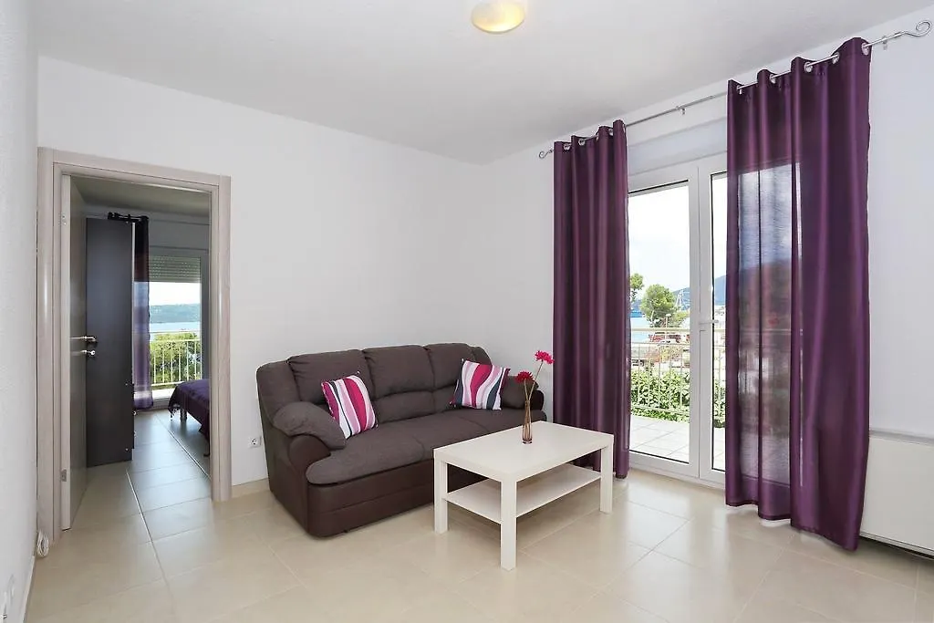 Apartments Dado Trogir Хорватия